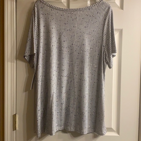 Croft & Barrow Knot Front Top Women’s Plus Size 1X - Picture 8 of 8